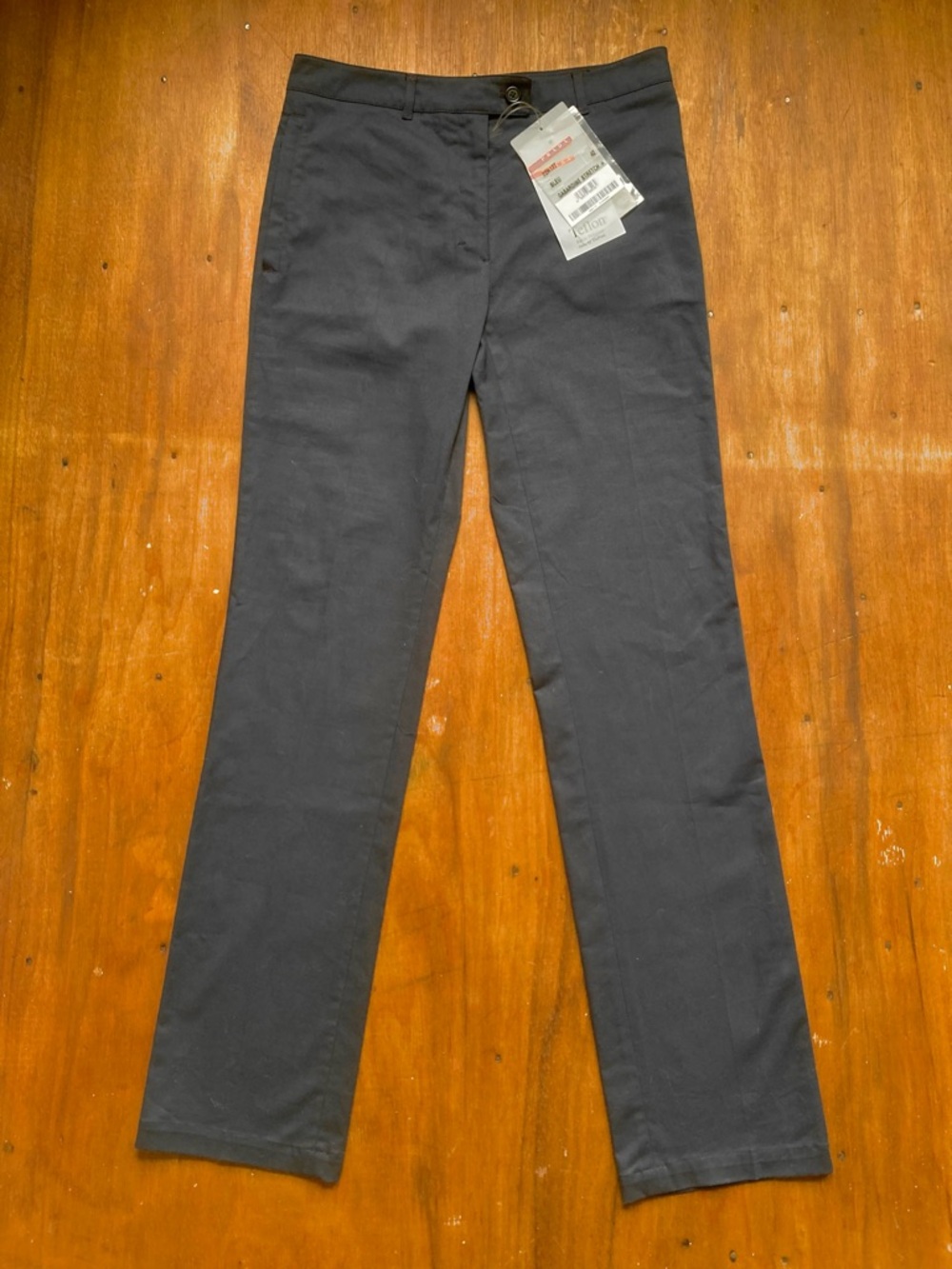 NWT /Prada Gabardine Stretch / Navy Blue Women’s / Size 42 (4/6) Trousers